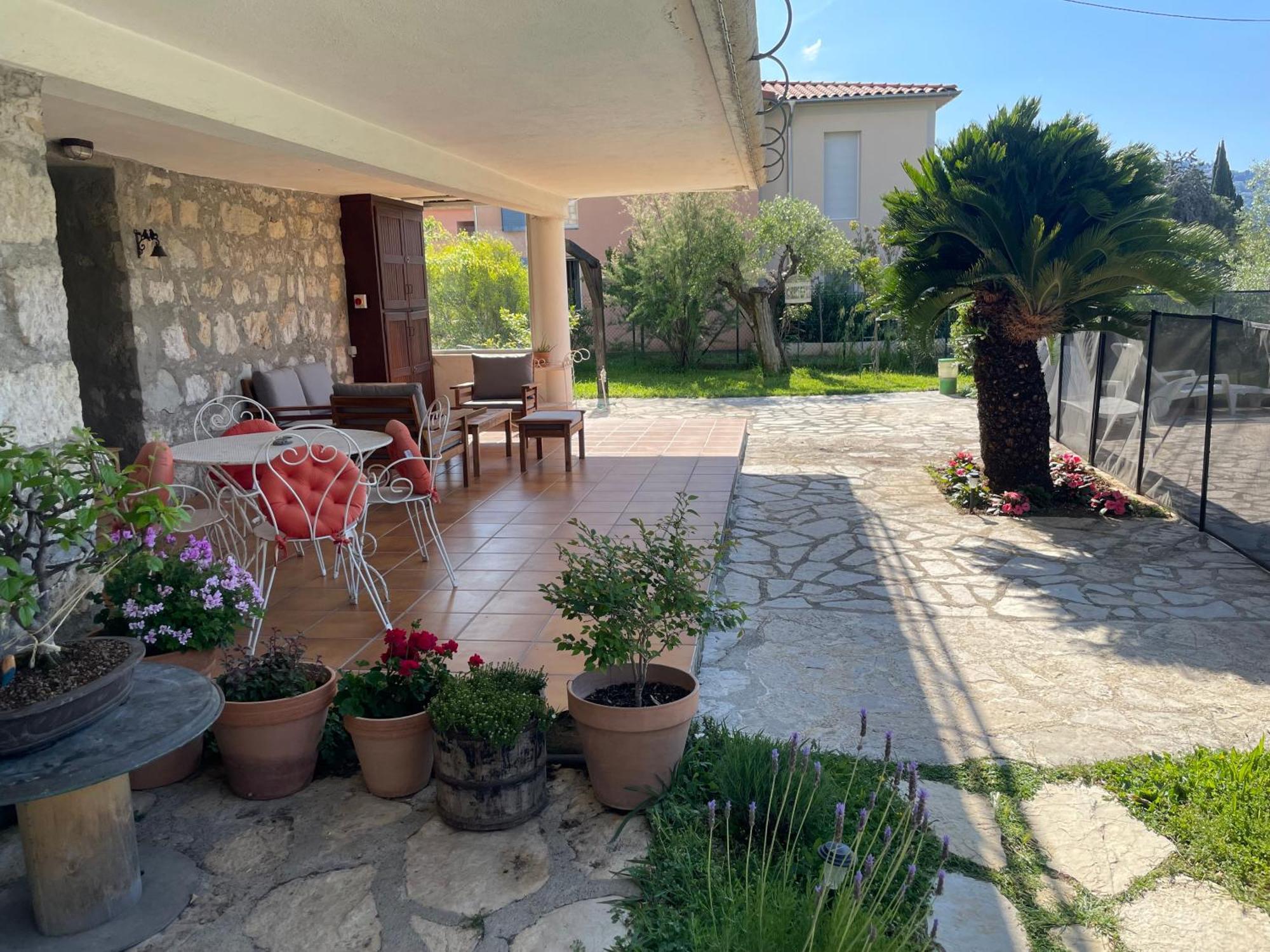 Bas De Villa Avec Acces Piscine Pres De Nice Cannes Monaco Carros Exterior foto
