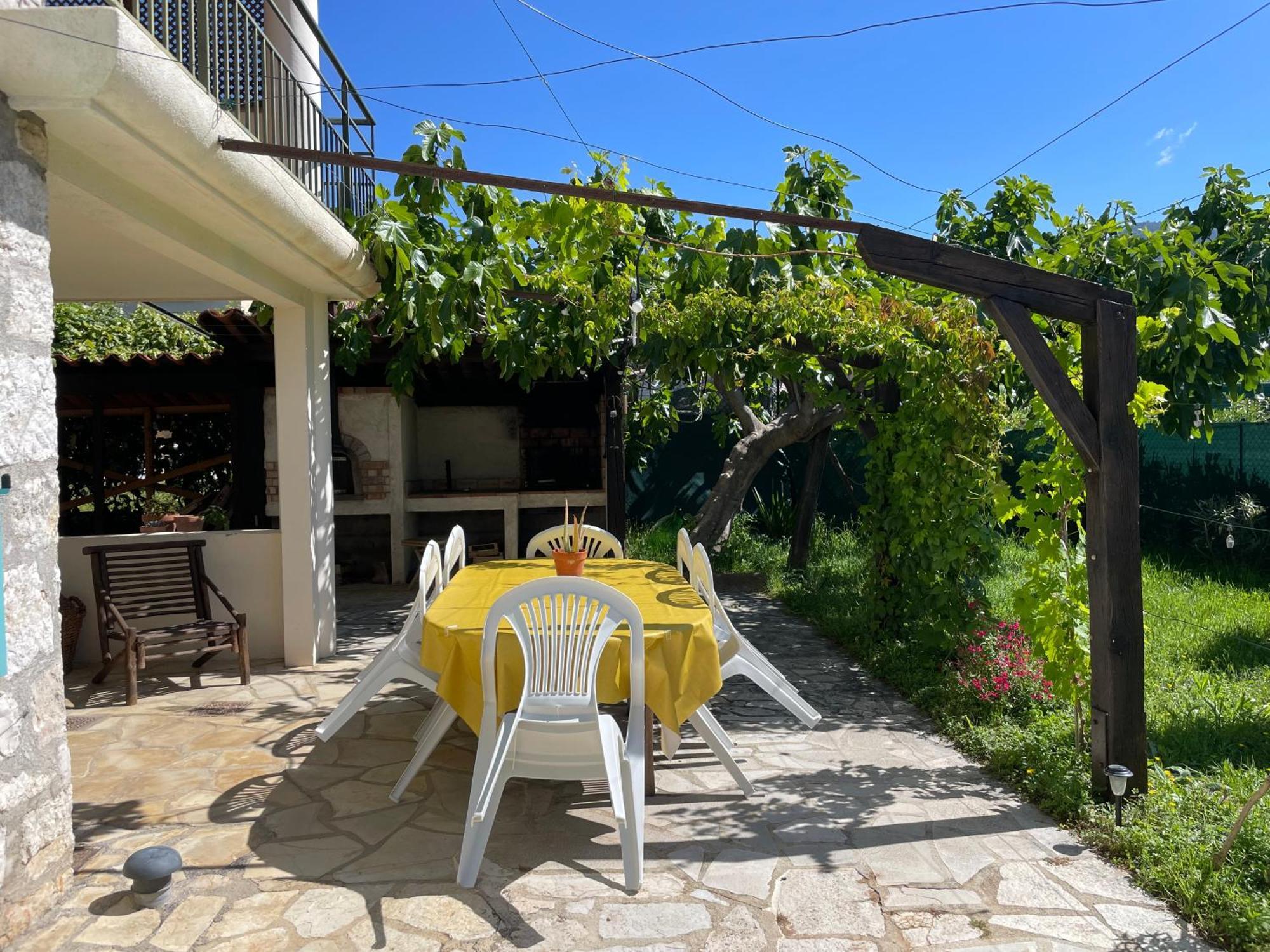 Bas De Villa Avec Acces Piscine Pres De Nice Cannes Monaco Carros Exterior foto